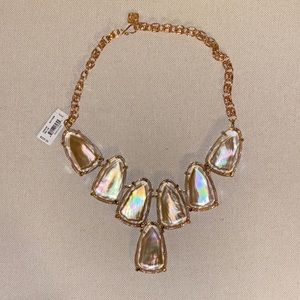NWT! Kendra Scott Harlow Necklace - Gold